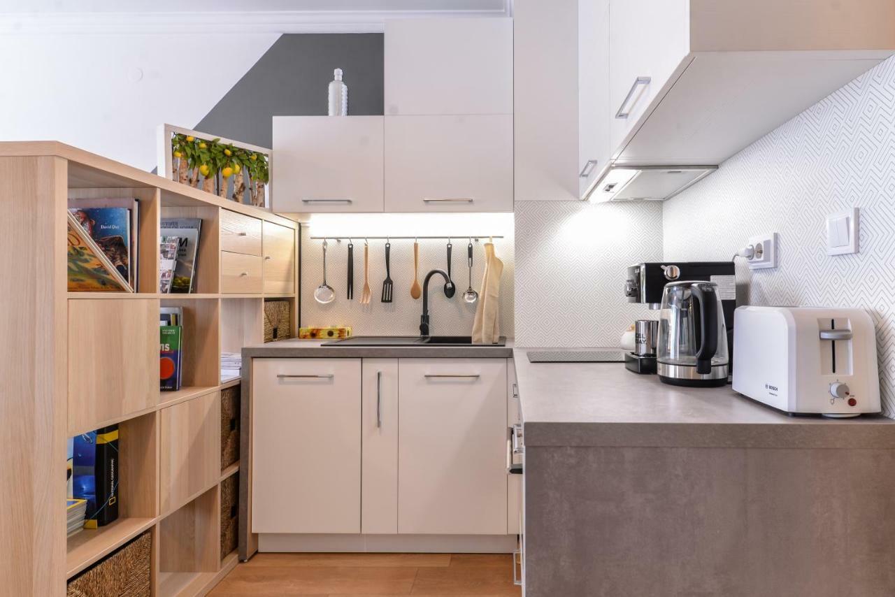 The Spot - Fully Equipped, Central, Modern Studio By Flat Mаnager Sofia Extérieur photo